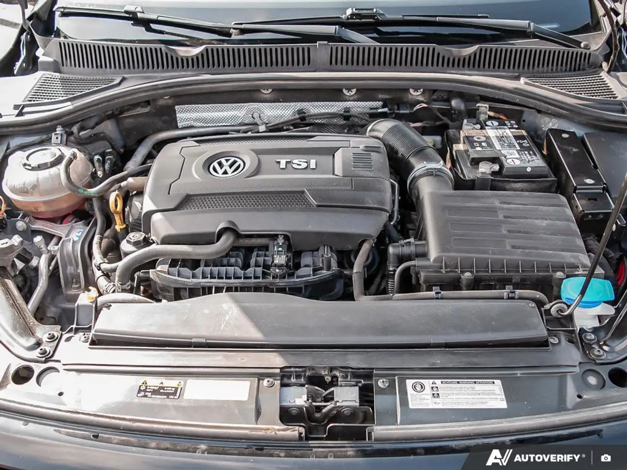 Volkswagen Jetta снимка Volkswagen Jetta
