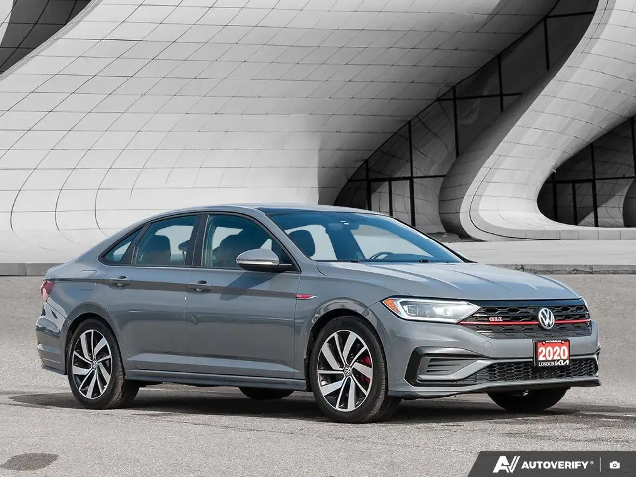 Volkswagen Jetta снимка Volkswagen Jetta
