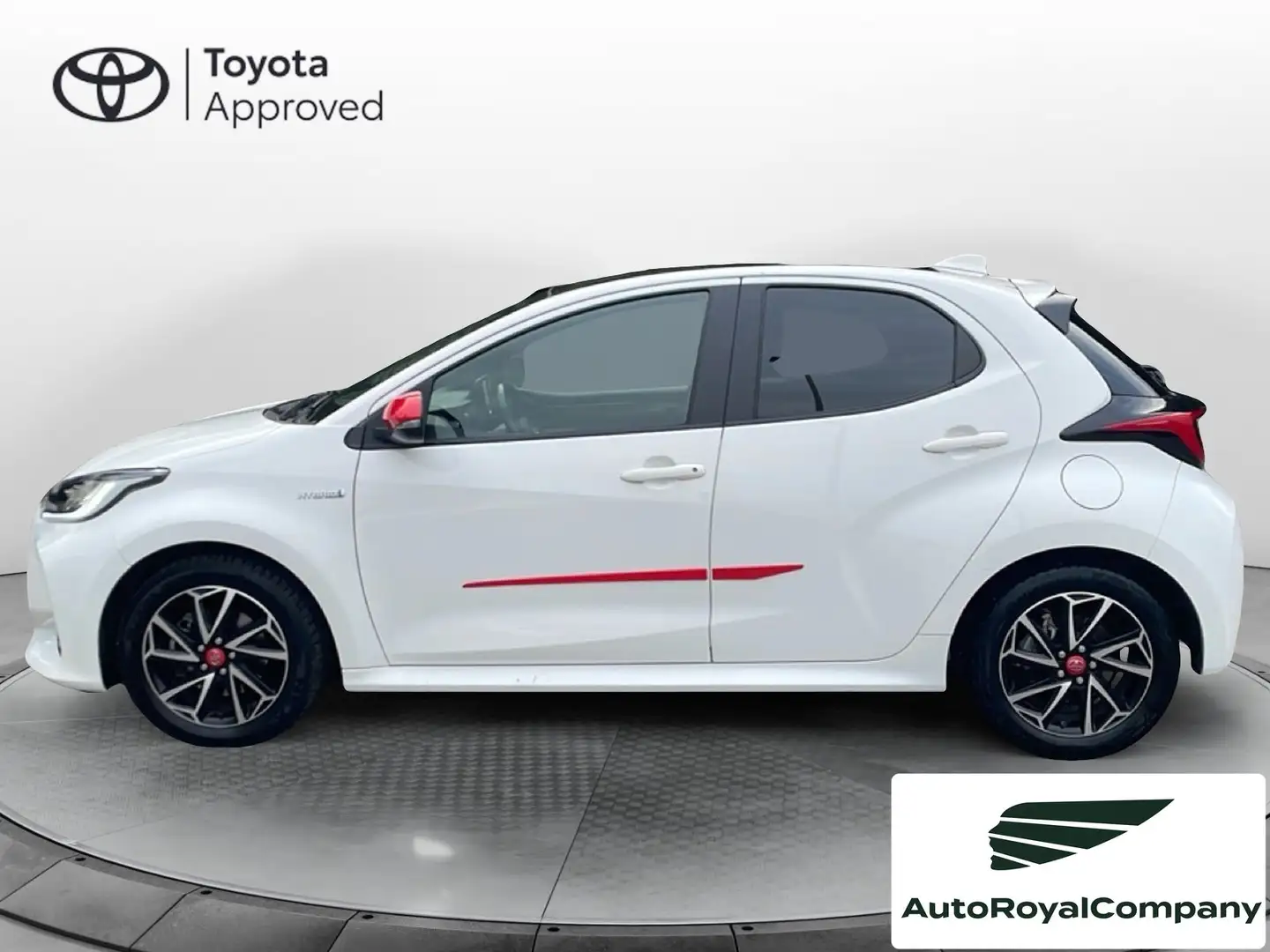 Toyota Yaris Yaris 1.5 Hybrid 5 porte Lounge VENDUTA Weiß - 2