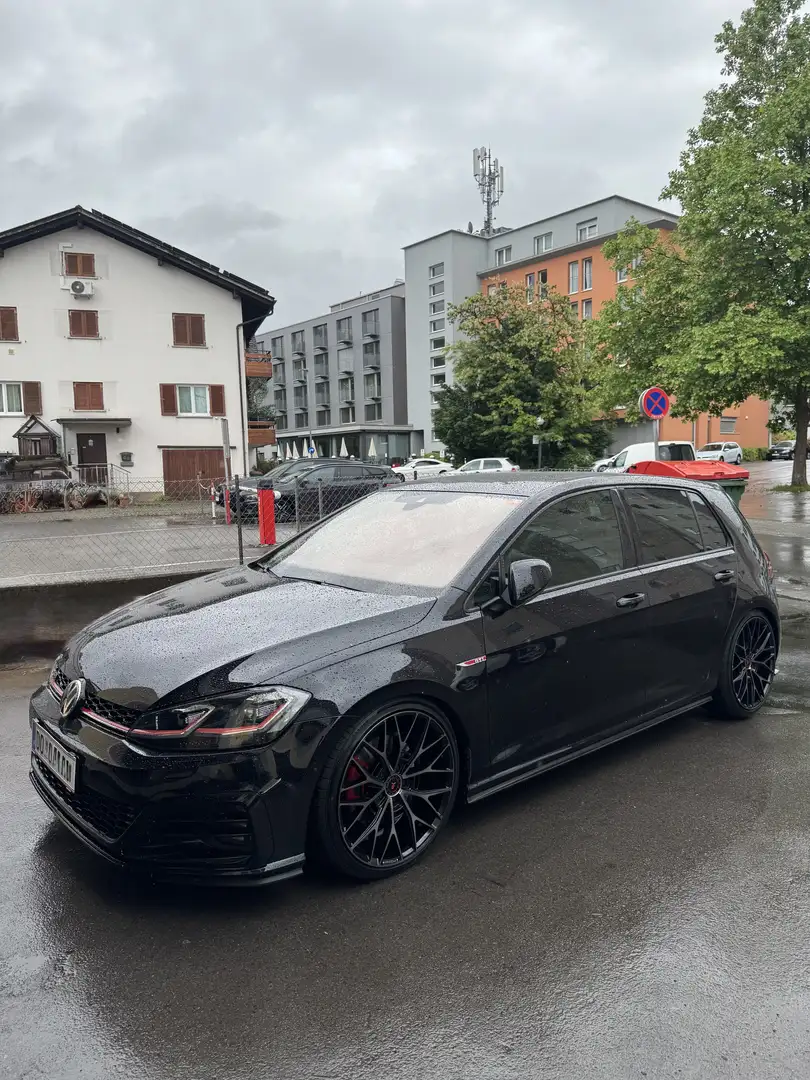 Volkswagen Golf GTI 2,0 TSI - 2