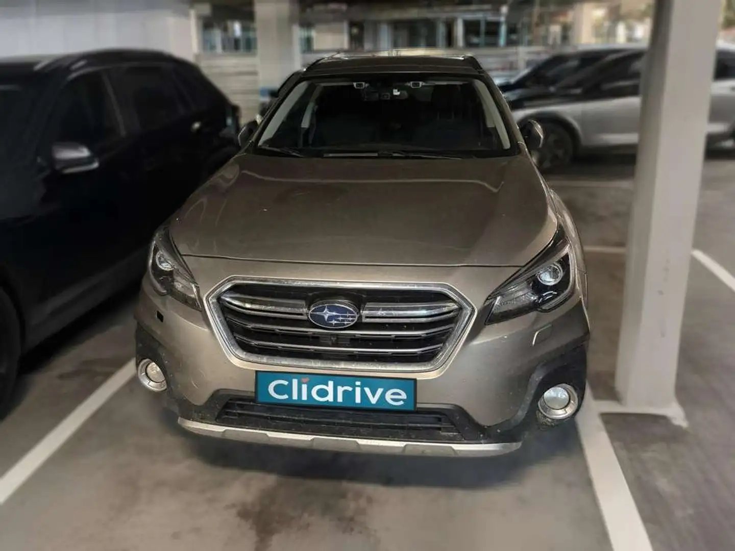 Subaru OUTBACK 2.5i GLP Sport CVT Lineartronic Gris - 2