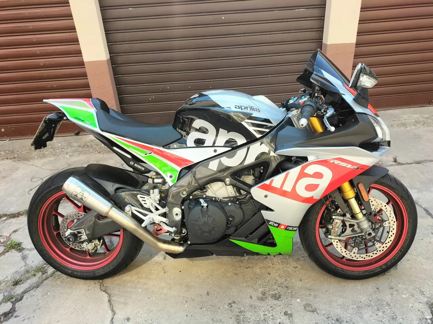 Aprilia RSV4 RF Superpole 2017 Nero - 2