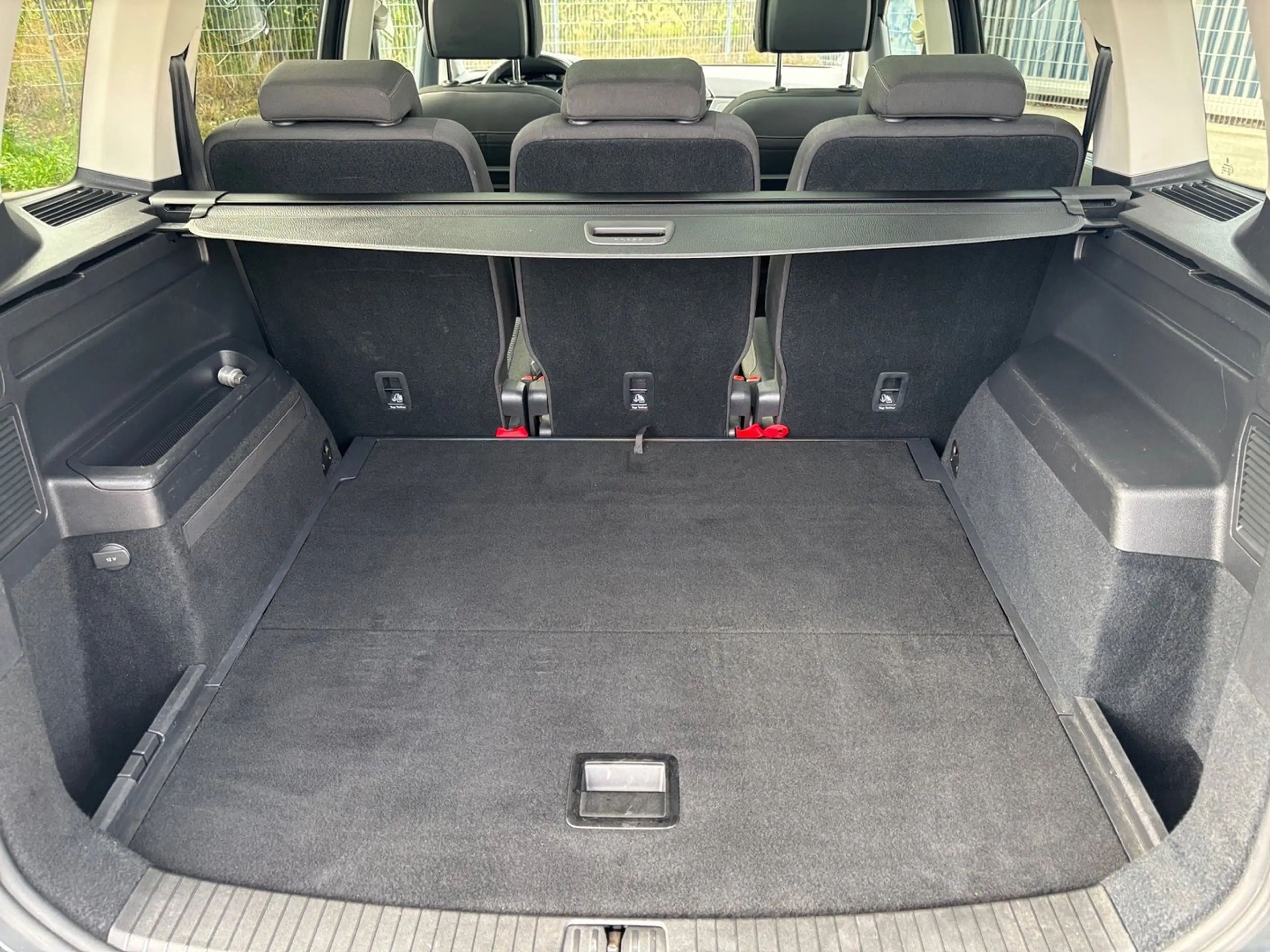 Volkswagen Touran Sky TDI SCR 5-Sitzer — photo 9