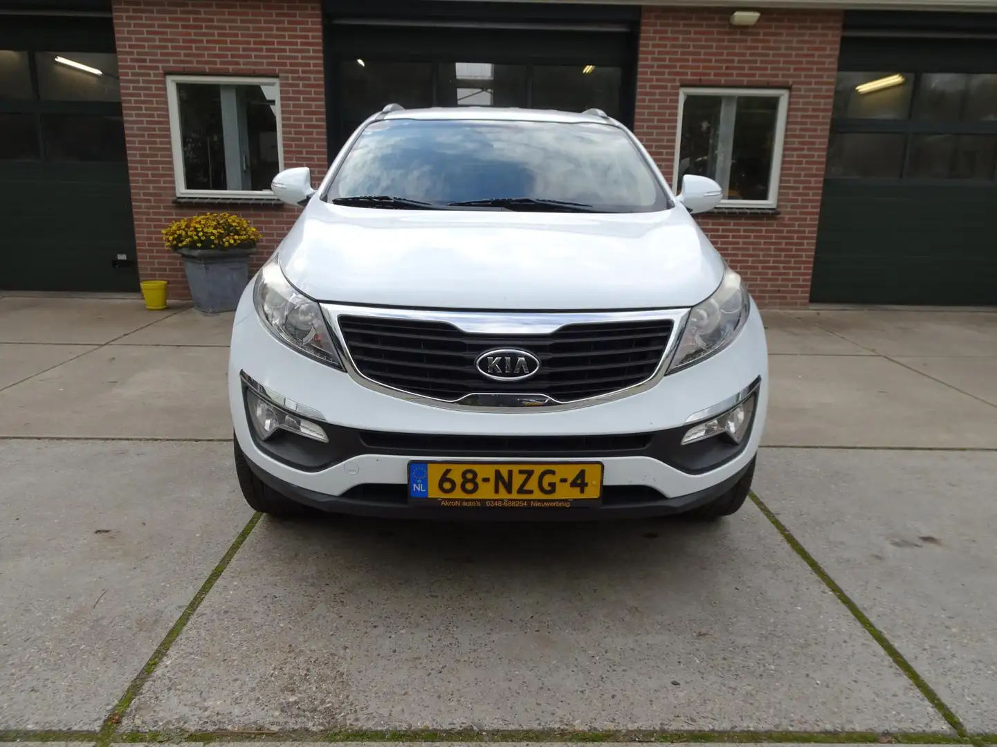Kia Sportage 2.0 X-ecutive Plus Pack Wit - 2