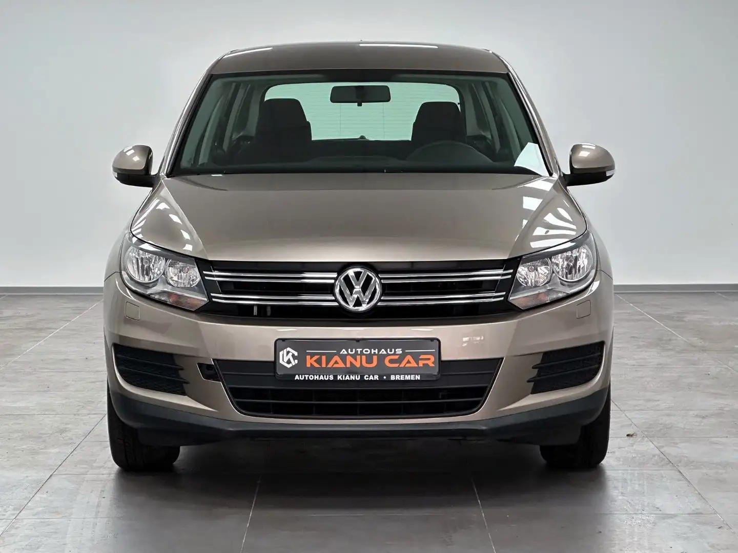 Volkswagen Tiguan Trend & Fun BMT.AHK.NAVI.PDC.TMP Beige - 2