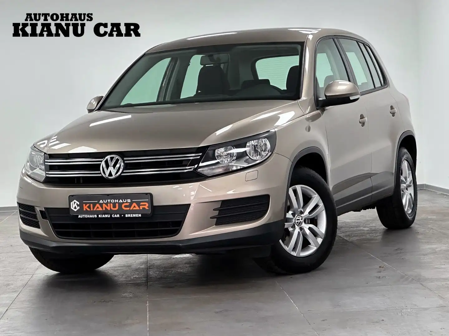Volkswagen Tiguan Trend & Fun BMT.AHK.NAVI.PDC.TMP Beige - 1