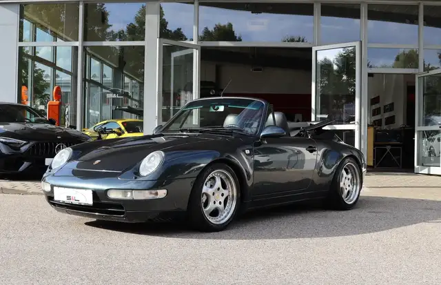 Porsche 993