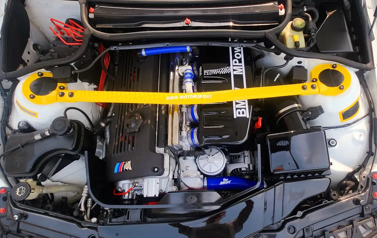BMW M3 3.2i 24v, foto 5