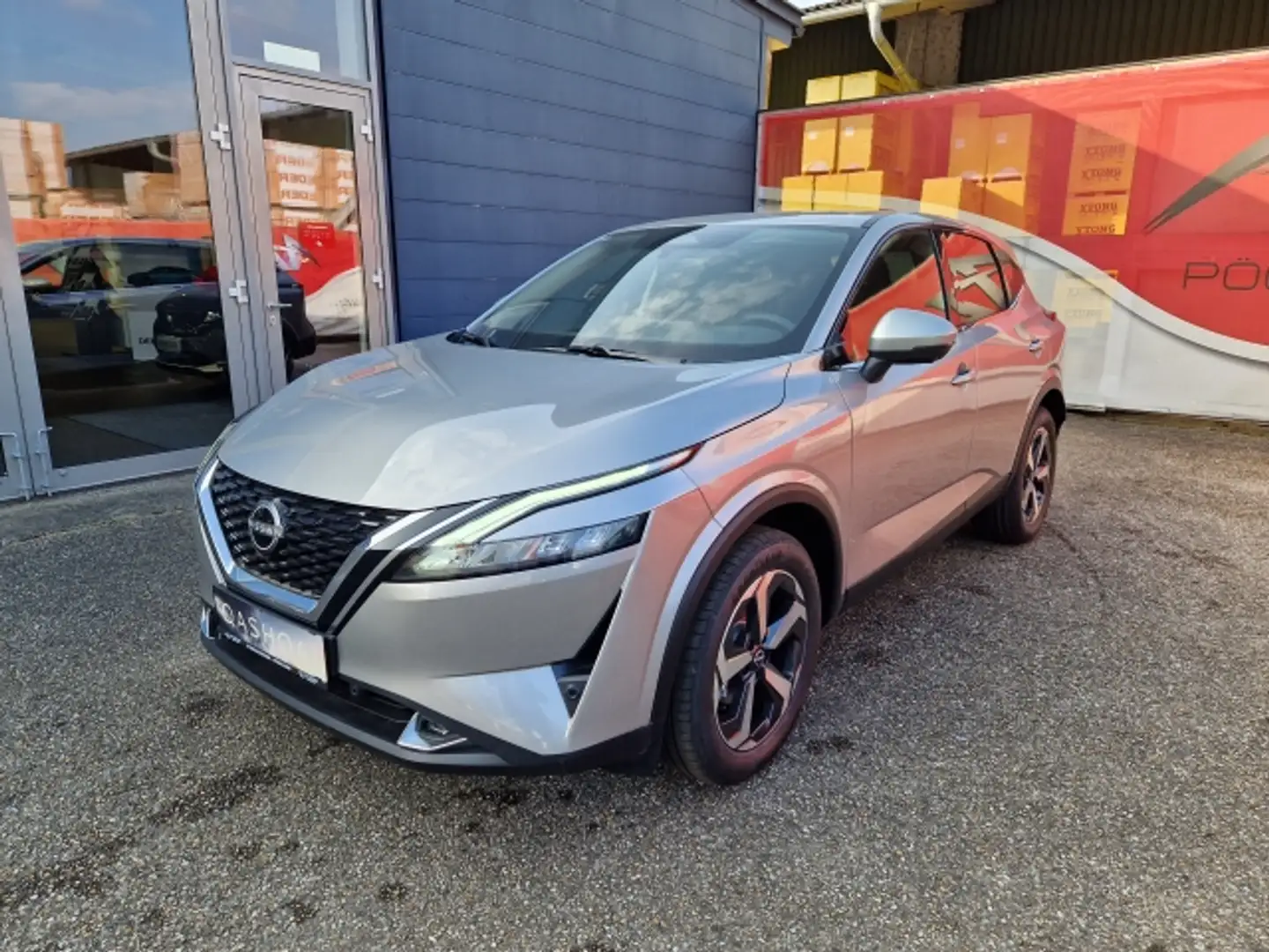 Nissan Qashqai 1,3 DIG-T MHEV N-Connecta *Winter*Business* Silber - 2