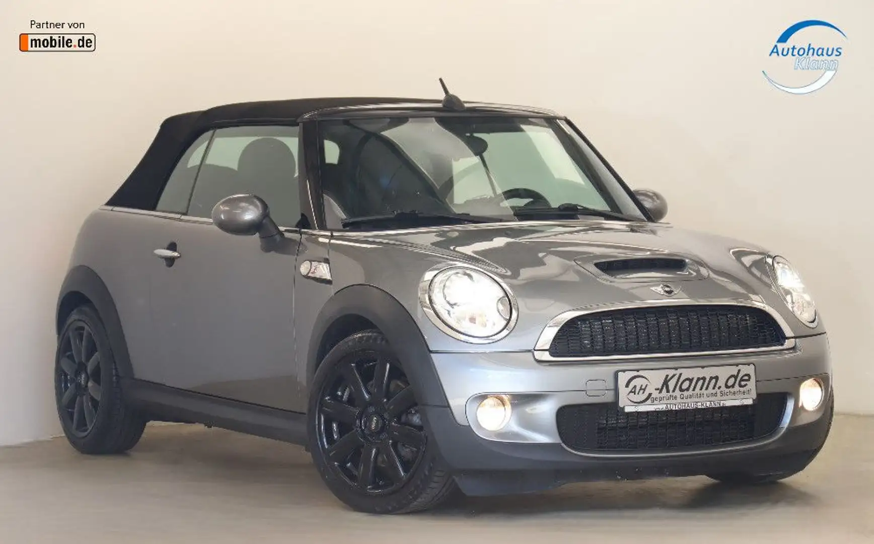 MINI Cooper S Cabrio 1.6 174PS Automatik Chili H&K Grau - 1