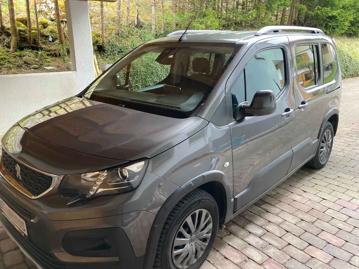 Peugeot Rifter Rifter 1,5 BlueHDI 100 S Grau - 1