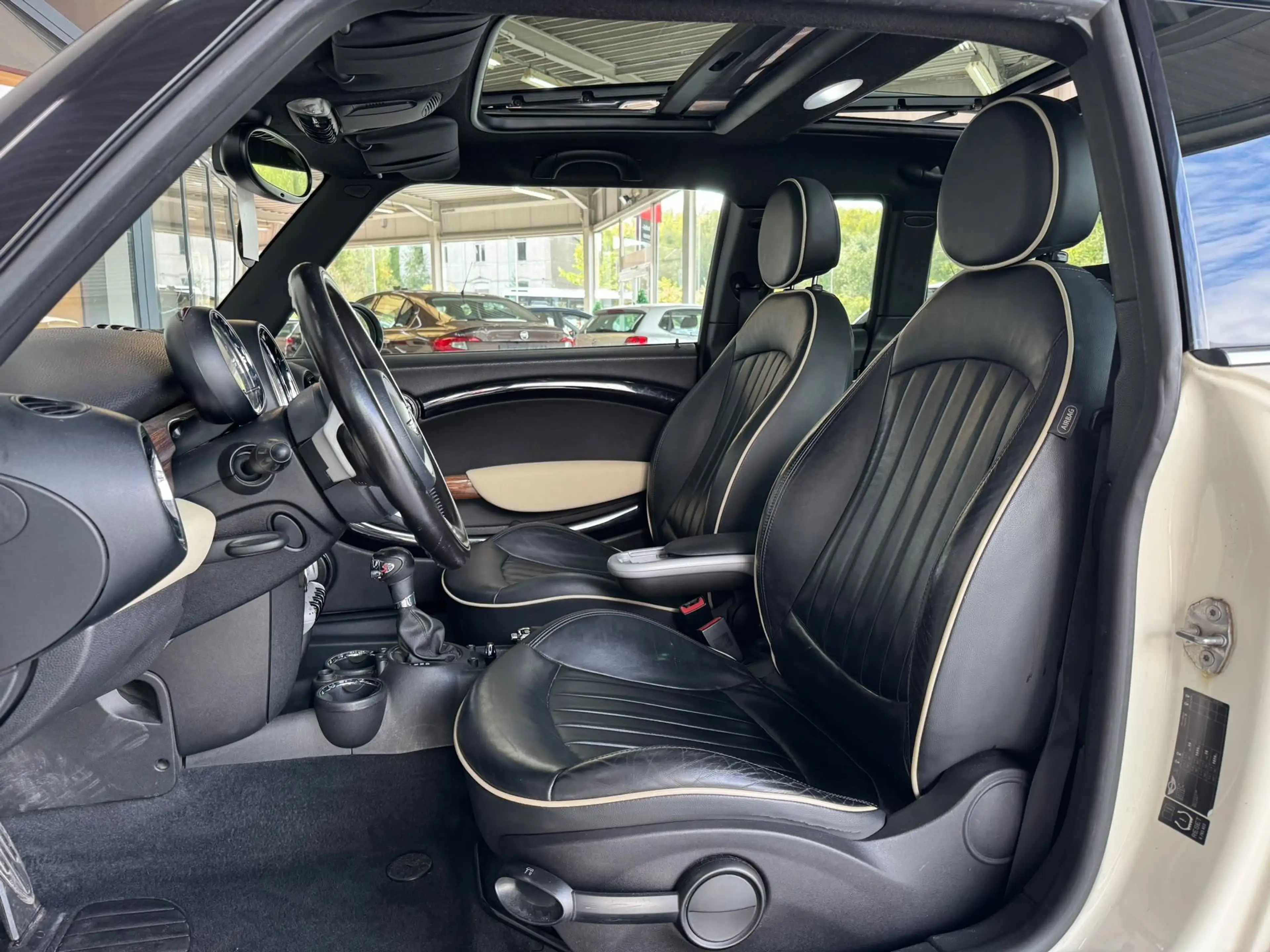MINI Cooper S Clubman 🟩 1.6 ESSENCE 163CH - AUTOMATIQUE - GPS - CRUISE — photo 5