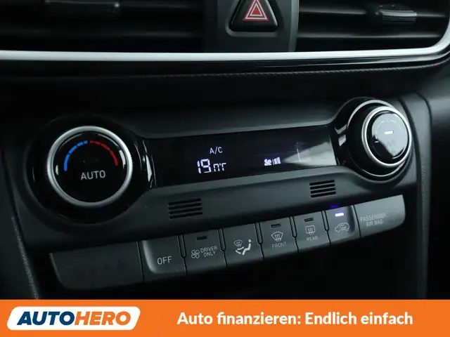 Hyundai Kona view 25