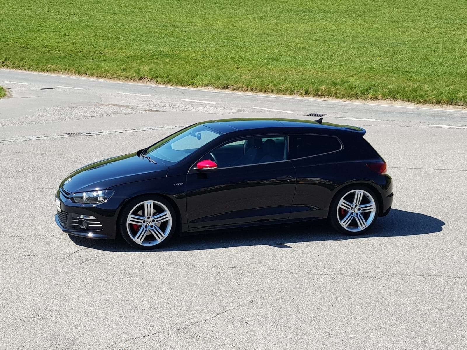 Second hand Volkswagen Scirocco 2.0