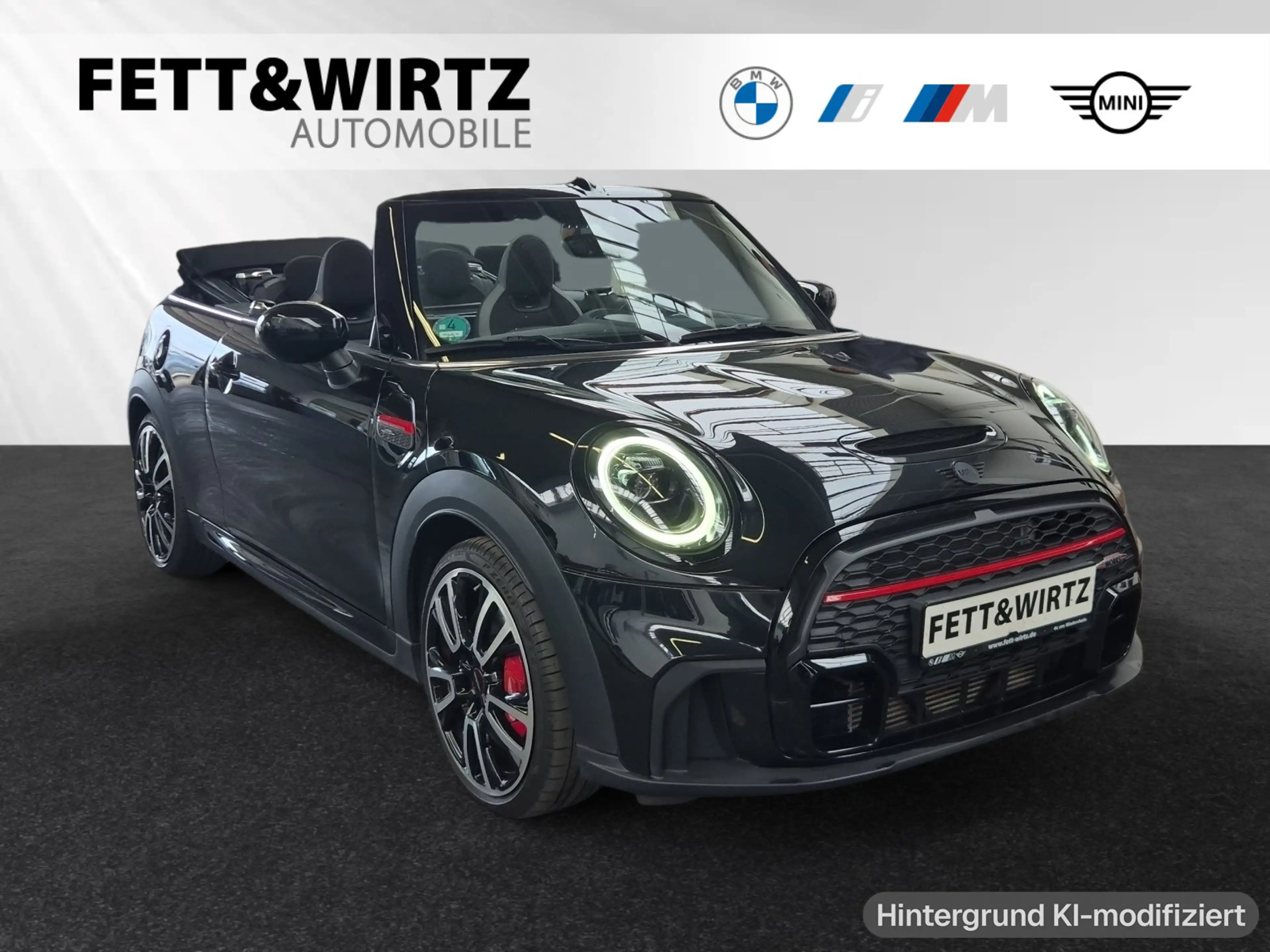 MINI John Cooper Works Cabrio John Cooper Works Cabrio JCW Trim|DrivingAssist.