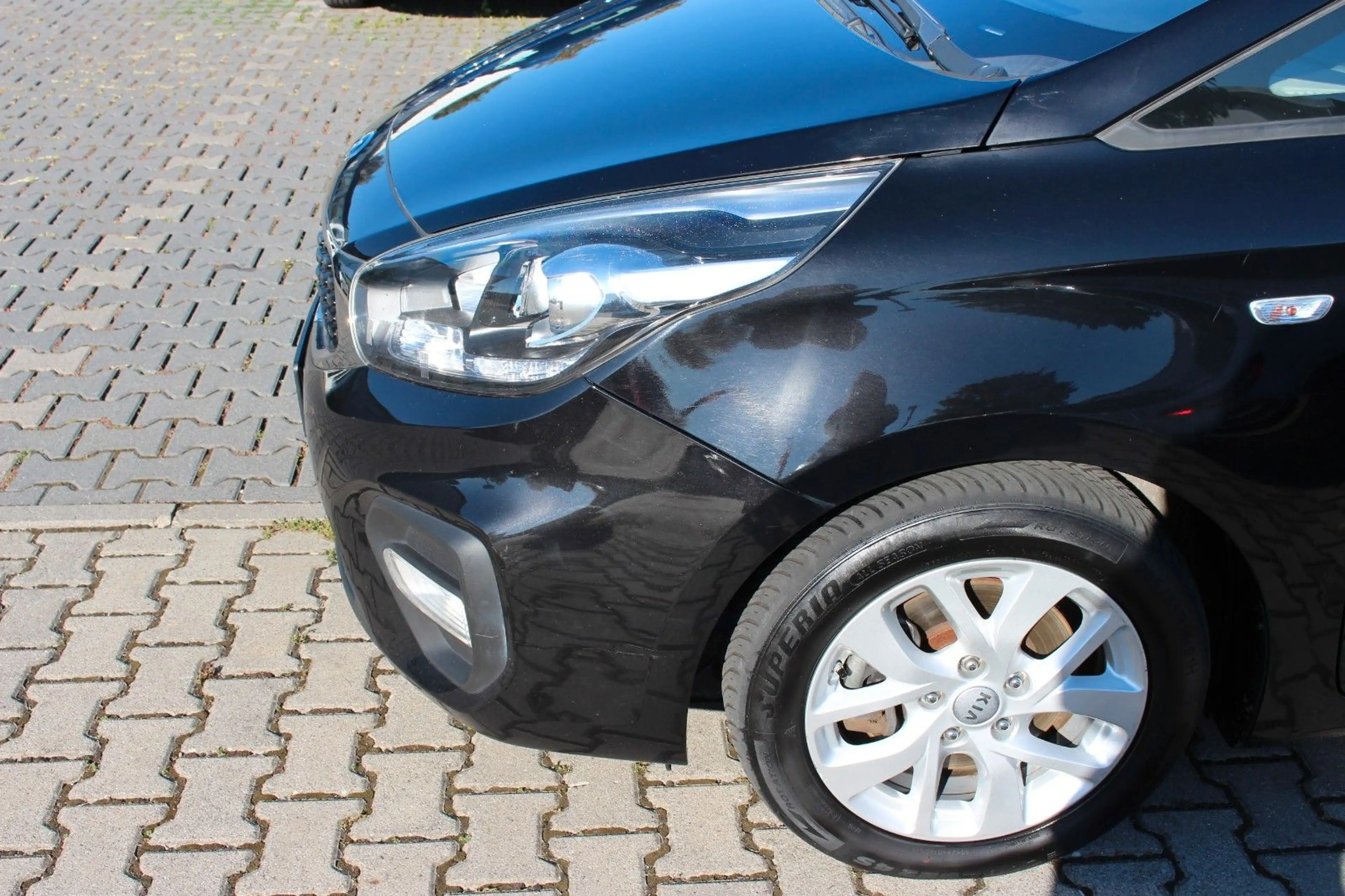 Kia Carens SHZ/KLIMA/BT/AUX/RADIO/NAVI — photo 8