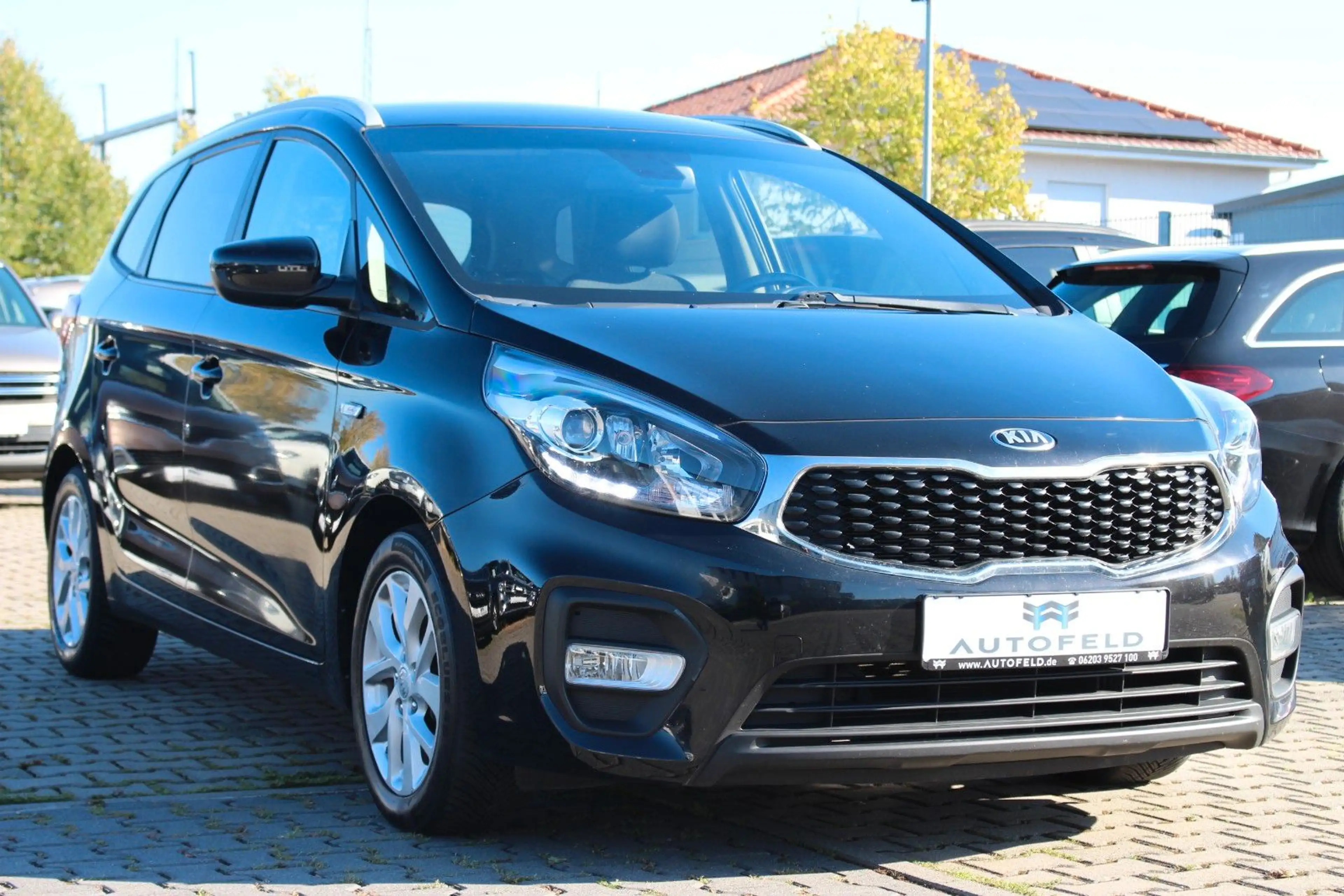 Kia Carens SHZ/KLIMA/BT/AUX/RADIO/NAVI — photo 3