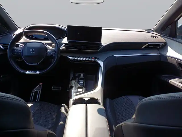 Peugeot 5008 view 10