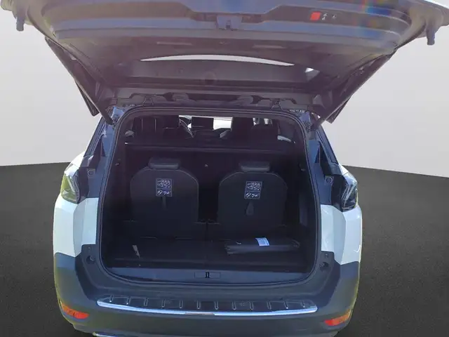 Peugeot 5008 view 7