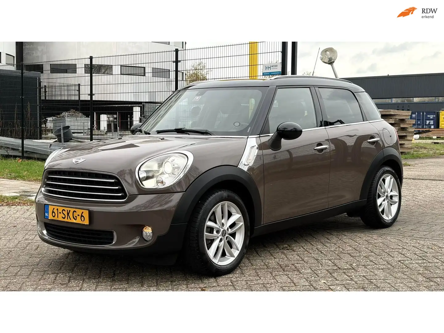 MINI Cooper Countryman Mini 1.6 Salt Bruin - 1