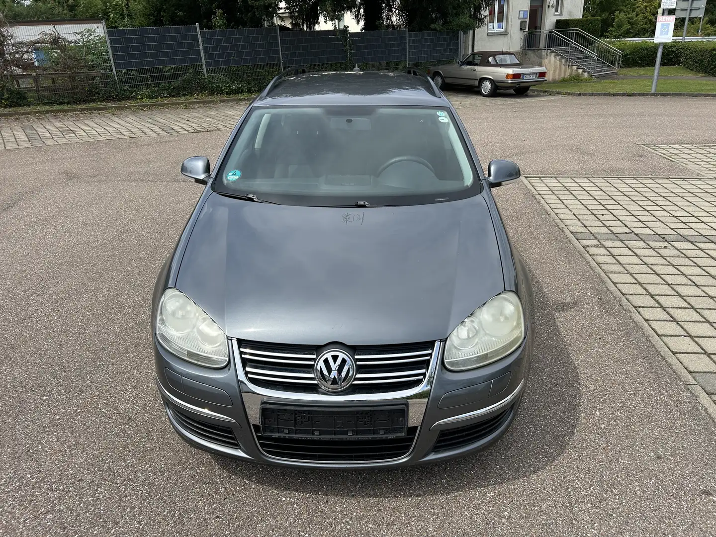 Volkswagen Golf Variant 1.9 TDI Tüv 10/2025 Grau - 2