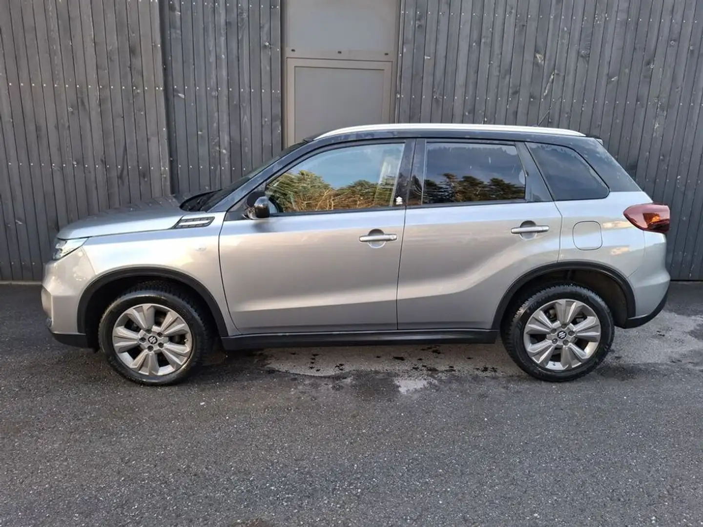 Suzuki Vitara 1.4 AllGrip S Grau - 2