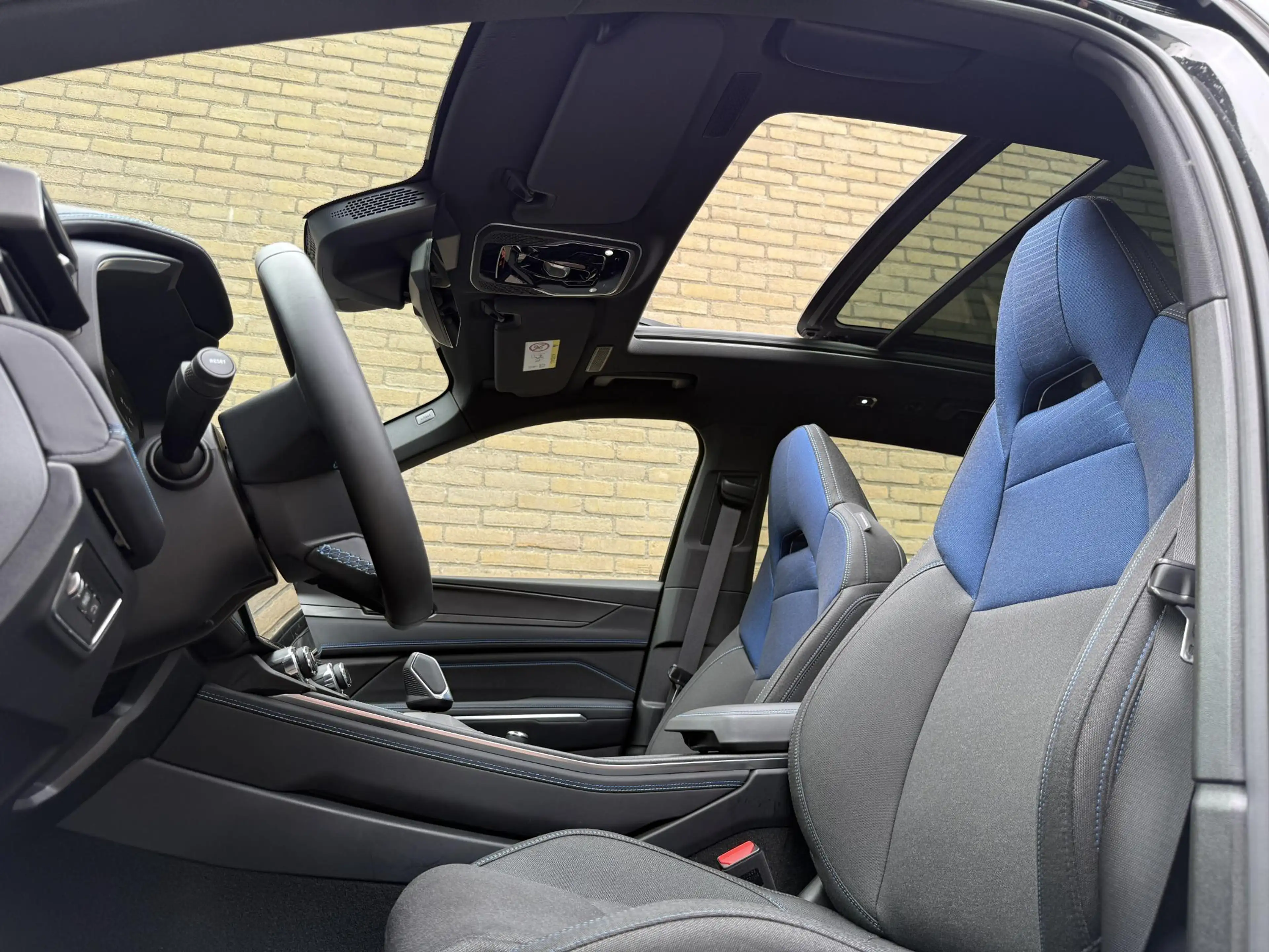 Lynk & Co 01 1.5 PHEV 261pk | Blackline | Zwarte hemel | Rolhoe — photo 20