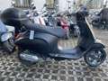Vespa Primavera S 50 Sport LED USB mit Beule Negro - thumbnail 1