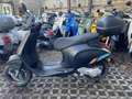 Vespa Primavera S 50 Sport LED USB mit Beule Negro - thumbnail 7