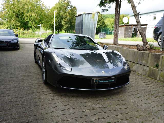 Imagine Ferrari 488 RACiNG SEATS-2. HAND-CARBON iNTERiOR + LENKRAD