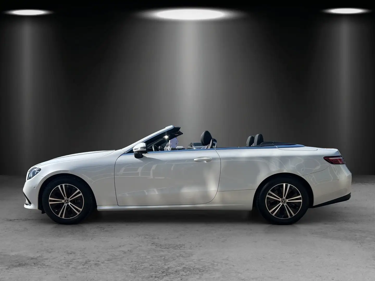 Mercedes-Benz E 220 d Cabrio DISTRO Massage MLED Memo 360°Busin Wit - 2
