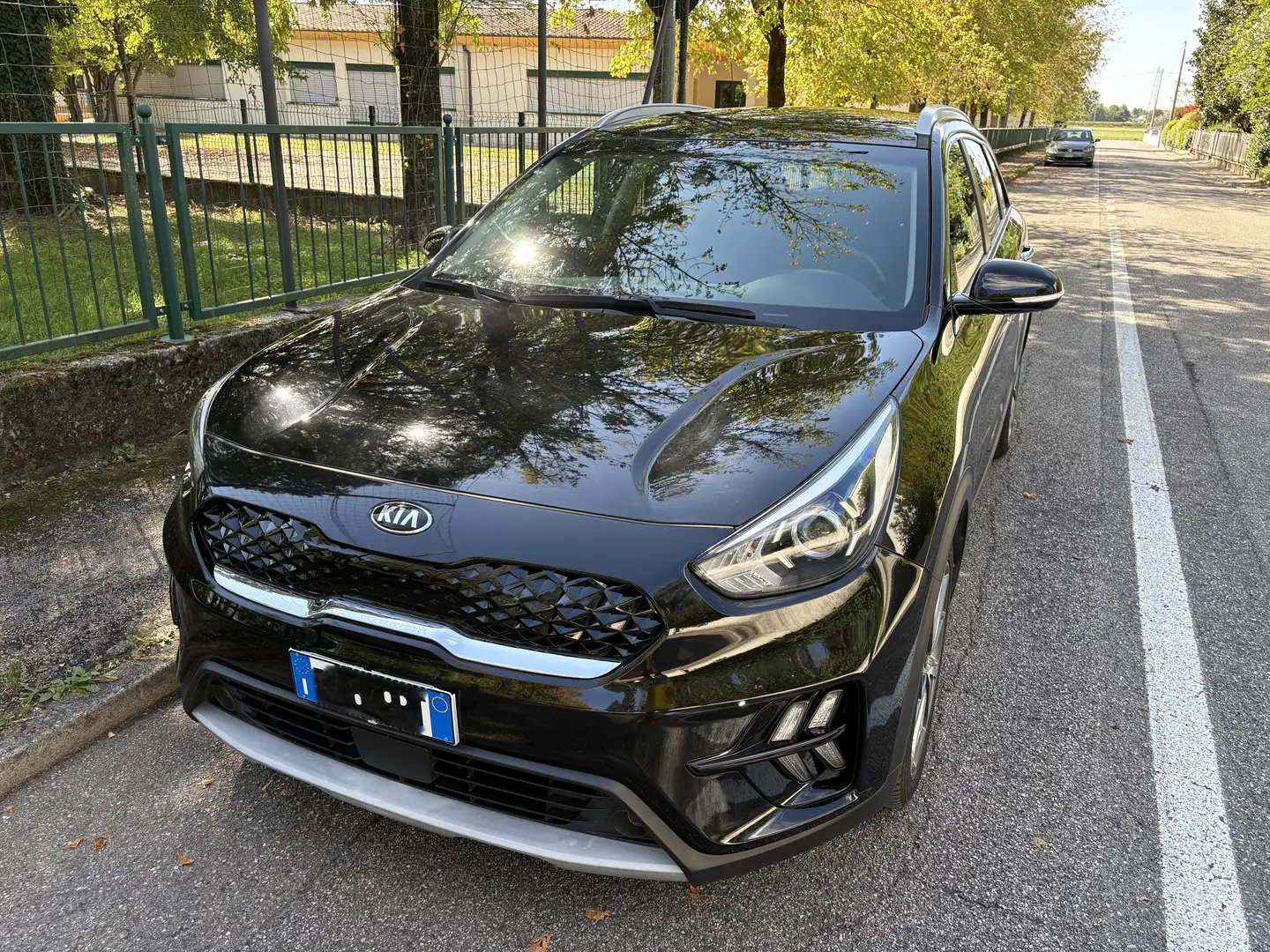 Kia Niro Niro 1.6 gdi hev Style dct Чорний - 1
