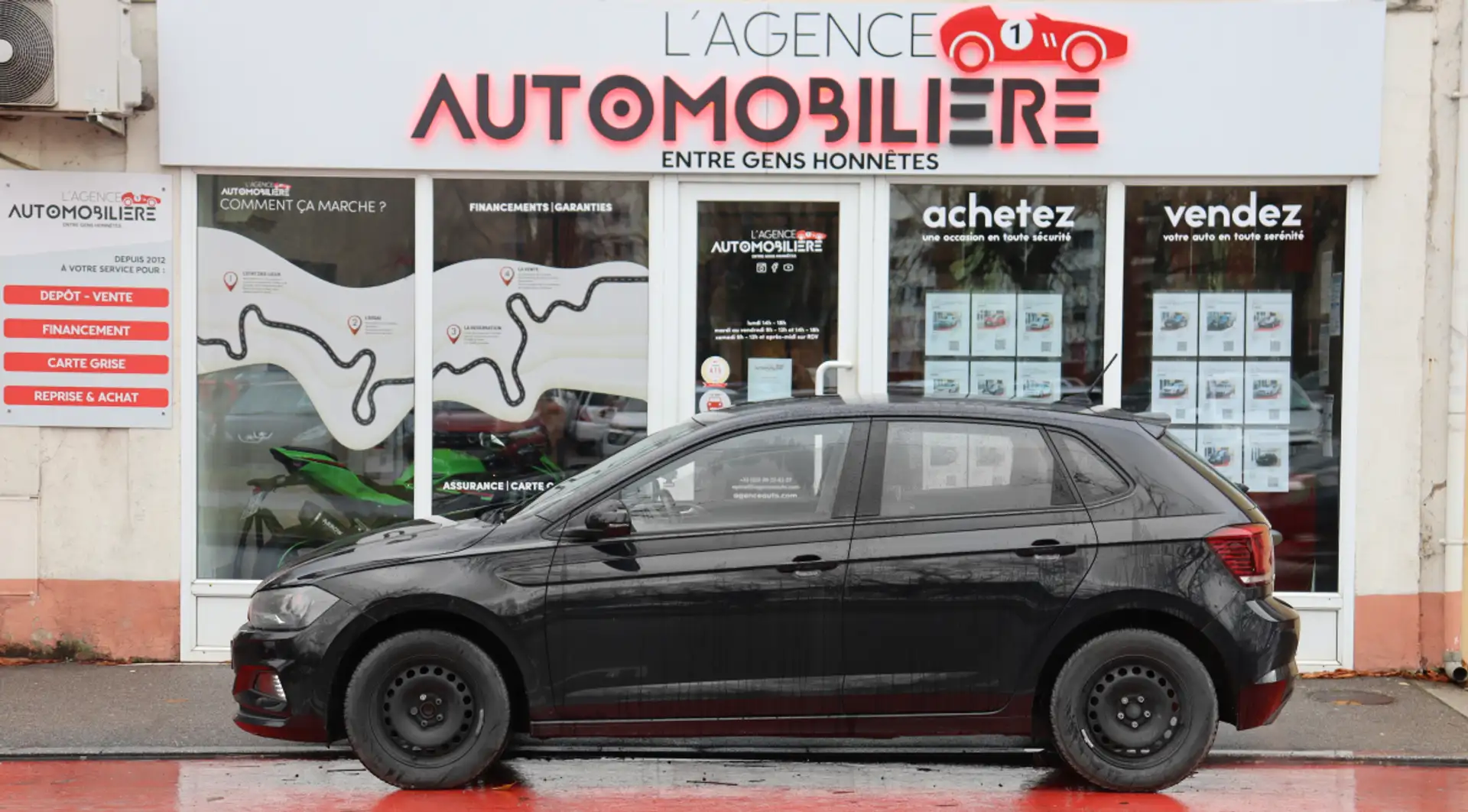 Volkswagen Polo 1.0 TSi 95 Confortline BVM5 (GPS, Radar AV&AR, Pac Negro - 2