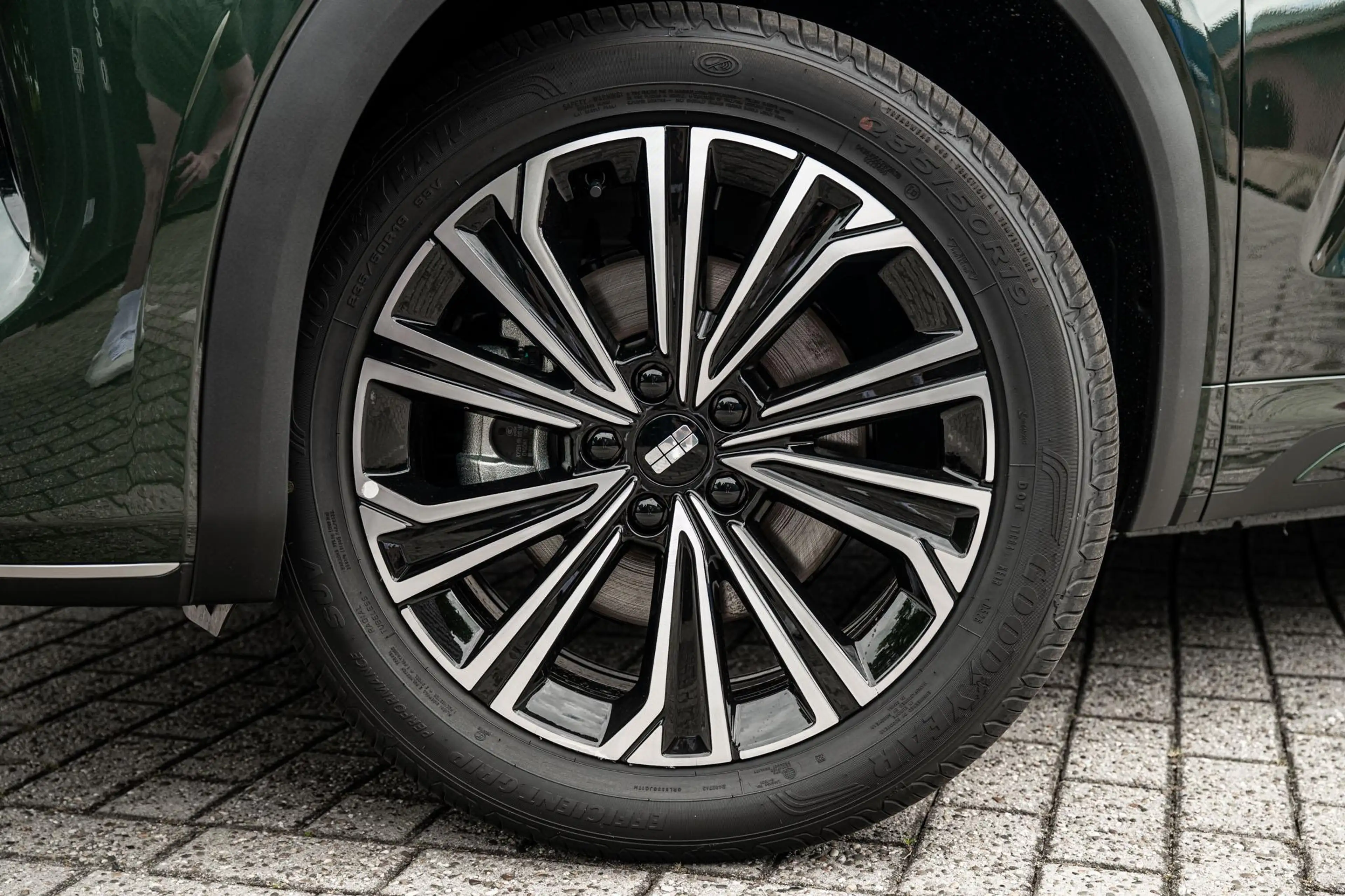Geely Starray EM-i 1.5 Max+ | 136km Elektrisch bereik | Stoelverwarmi — photo 9
