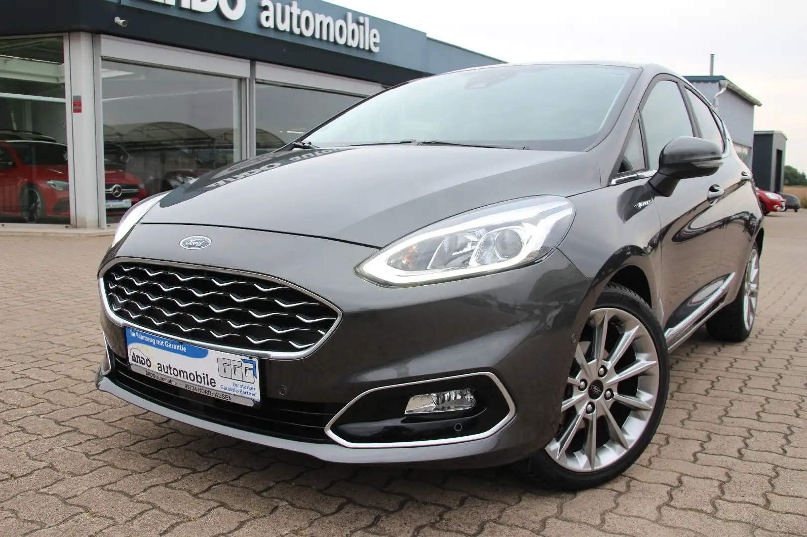 Ford Fiesta 1.0 140PS Vignale Navi/Keyless/Teilleder Gris - 2