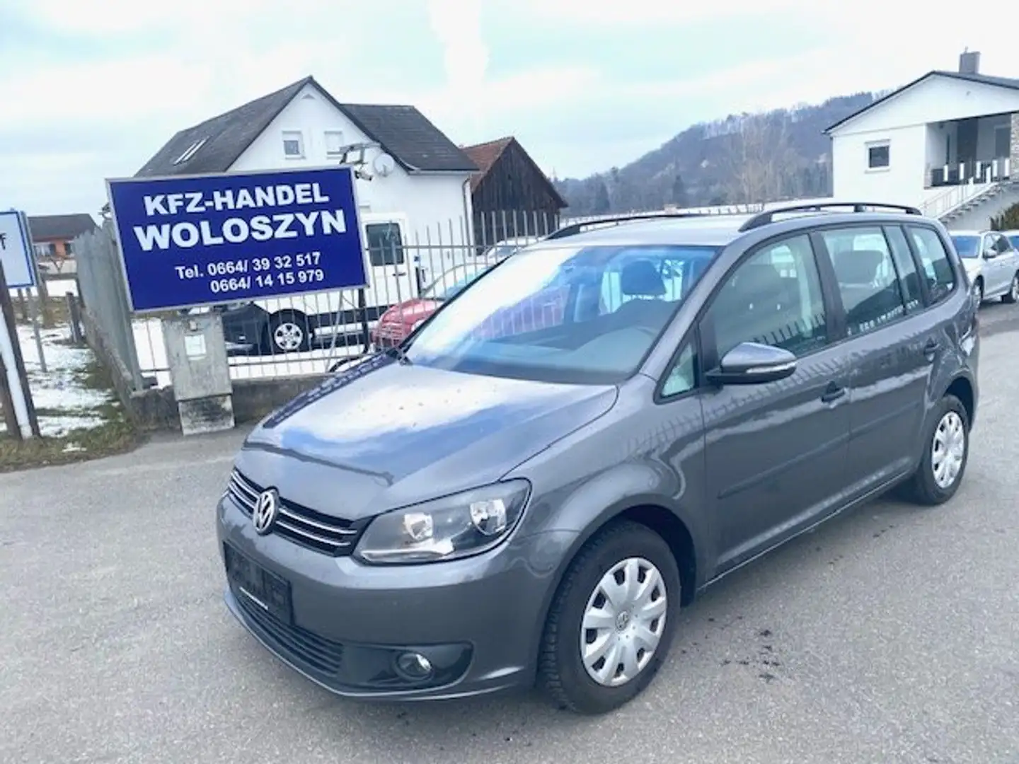 Volkswagen Touran Touran Cool 1,6 BMT TDI DPF Cool NEUES PICKERL Grau - 1