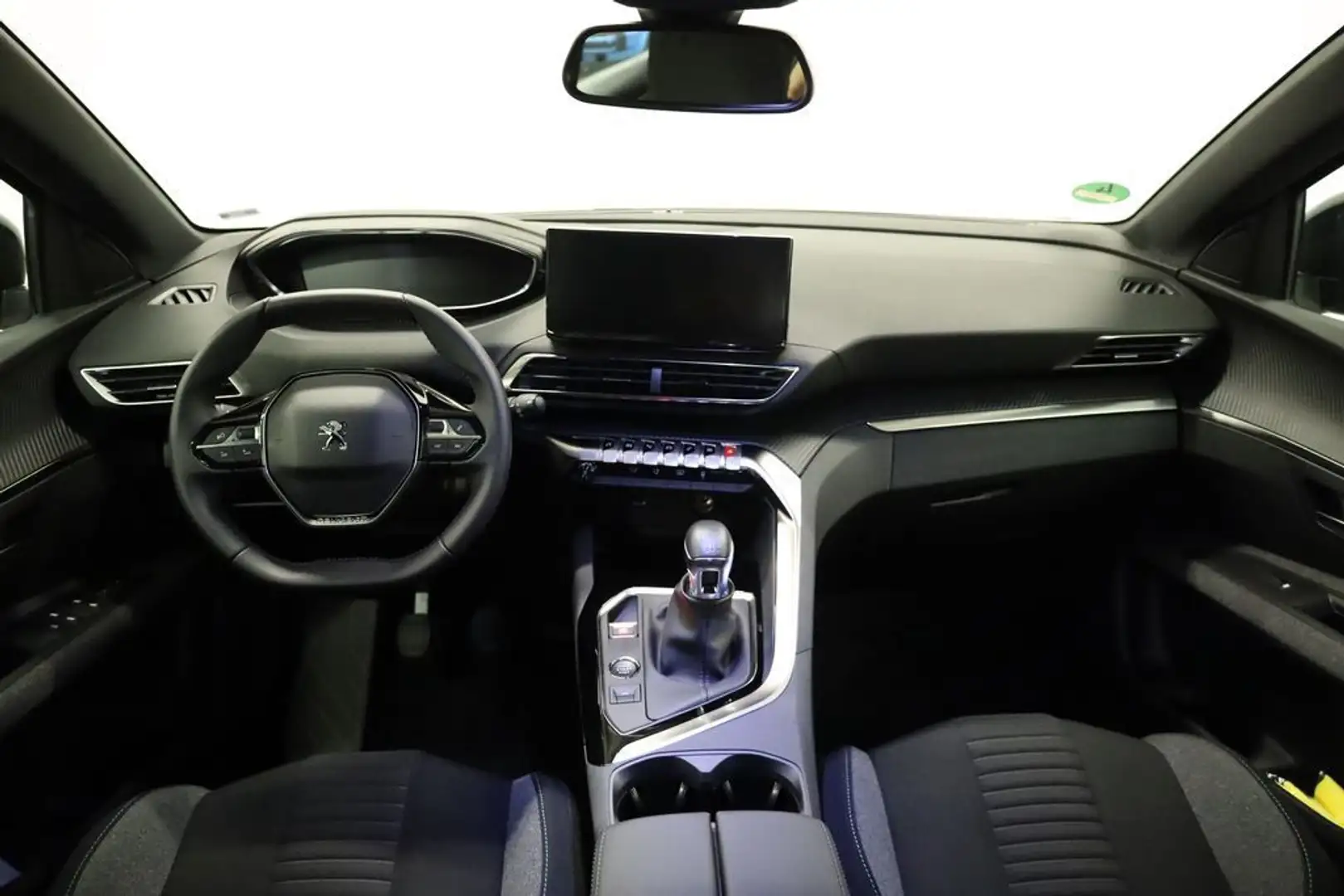 Peugeot 3008 Peugeot 3008 1.2 PureTech 130 Active Pack Blau - 2