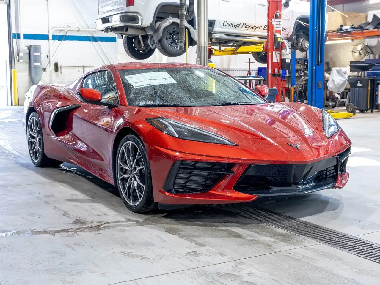 Chevrolet Corvette снимка Chevrolet Corvette