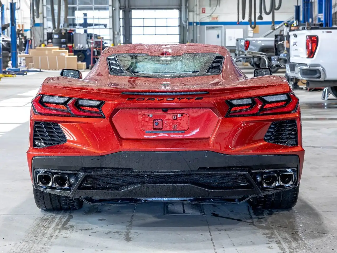 Chevrolet Corvette снимка Chevrolet Corvette