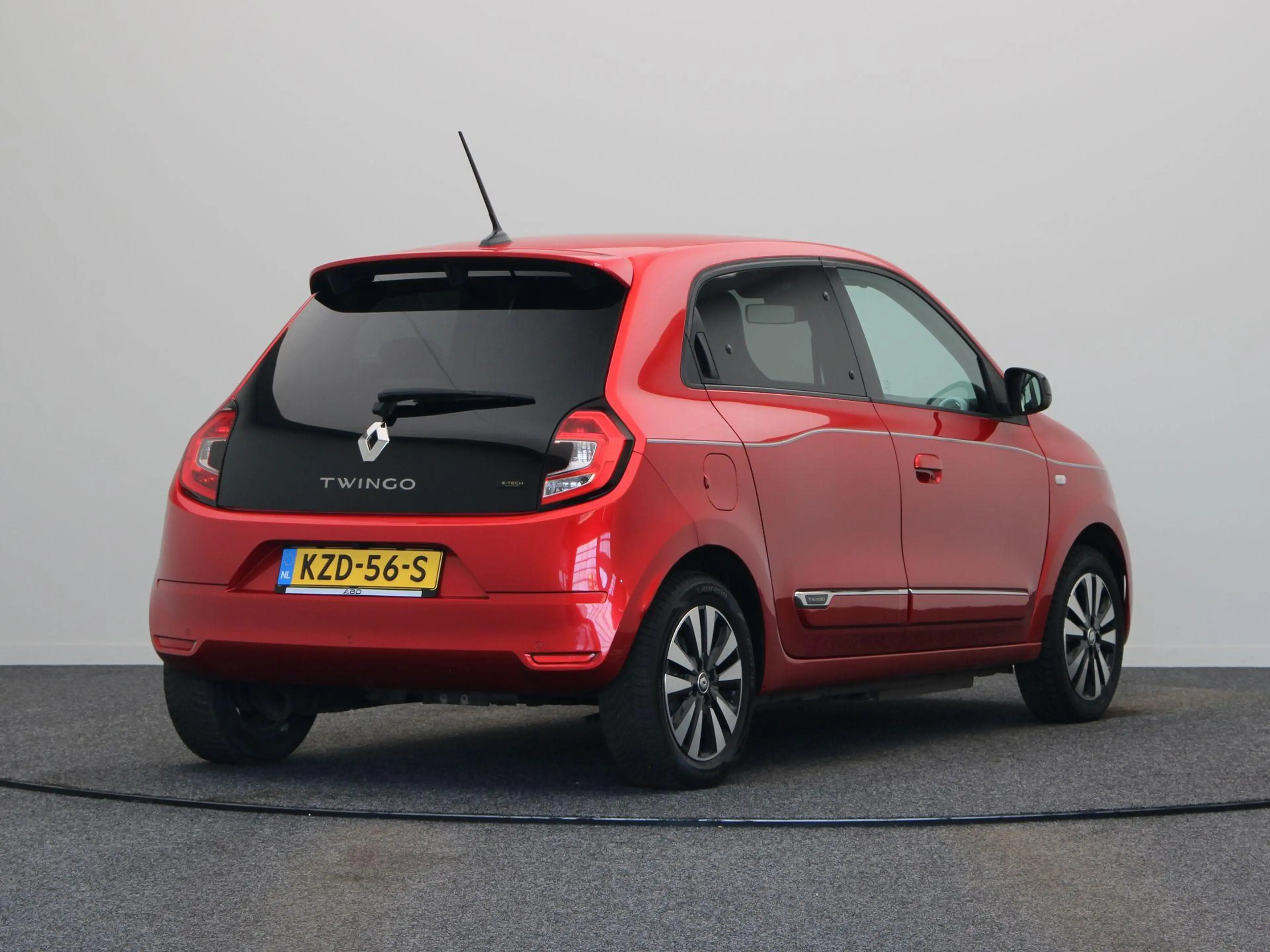 Renault Twingo Z.E. R80 Techno | Stoelverwarming | Cruise Control — photo 8