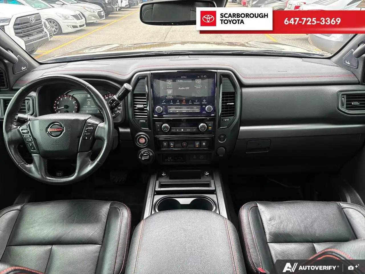 Nissan Titan снимка Nissan Titan