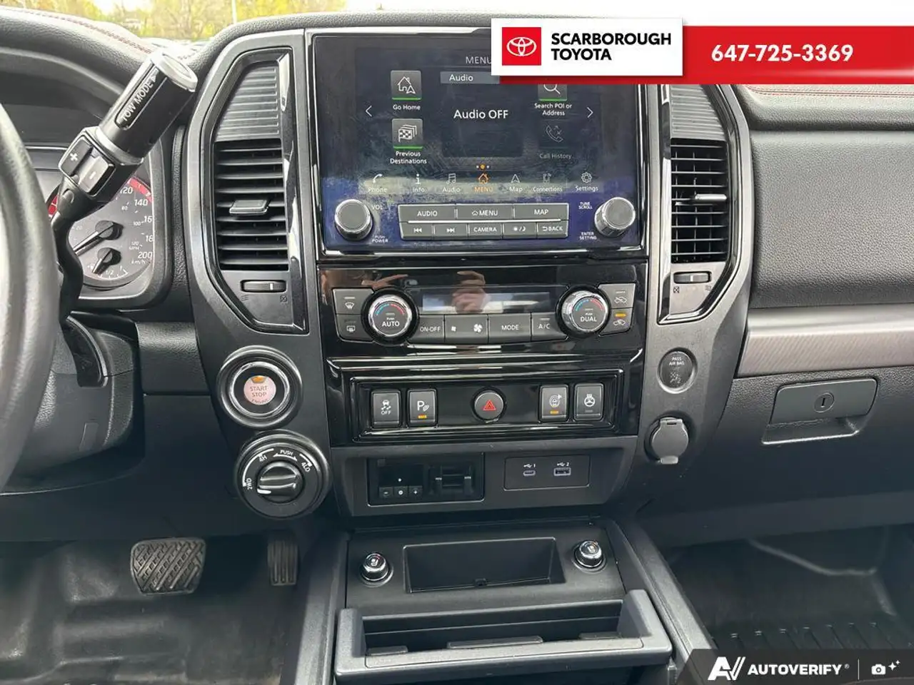 Nissan Titan снимка Nissan Titan