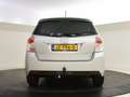 Toyota Verso 1.8 VVT-i Aspiration | Trekhaak | Cruise Control Grijs - thumbnail 8