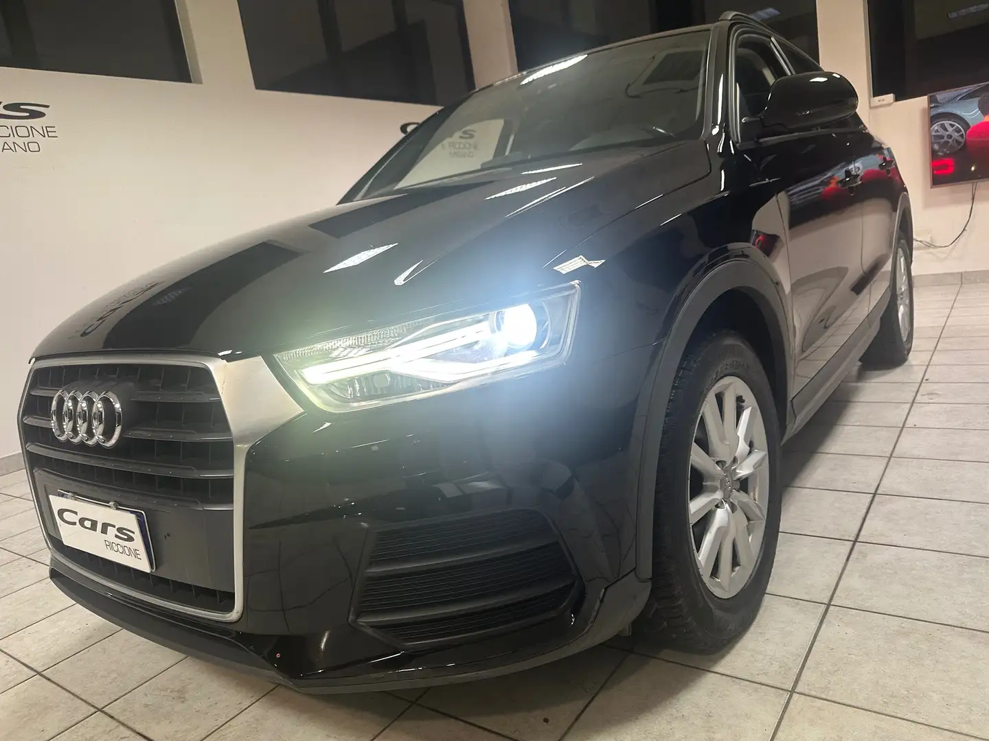 Audi Q3 Q3 RESTYLING E6 KM68.173 Nero - 1