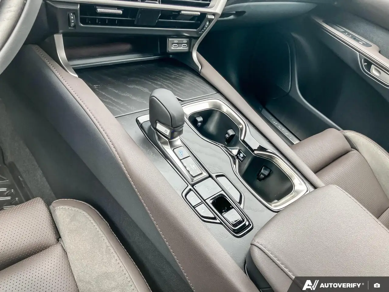 Lexus RX fotografie Lexus RX