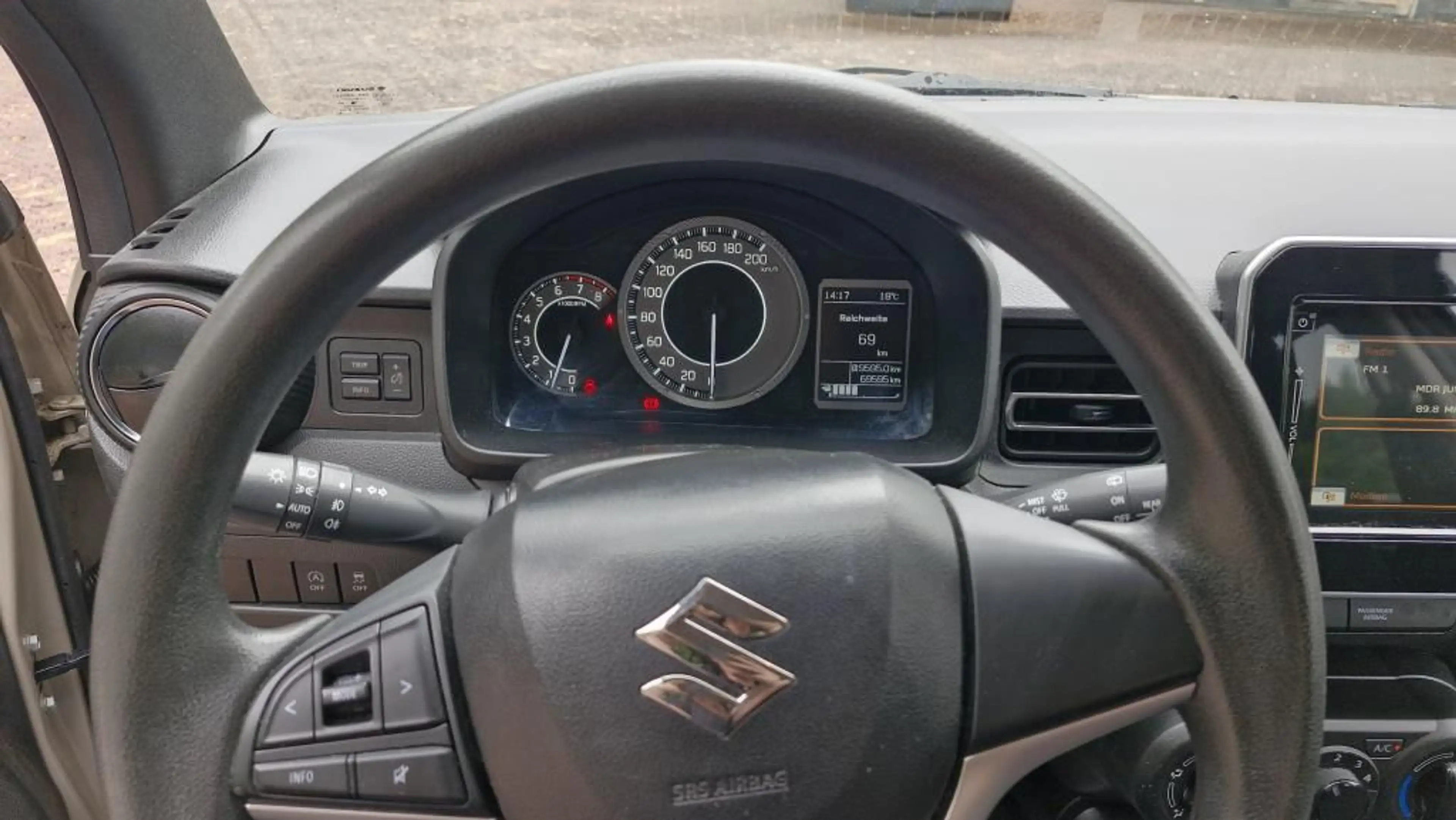 Suzuki Ignis Comfort Allgrip 1.2 Sitzheizung+LED+DAB — photo 13