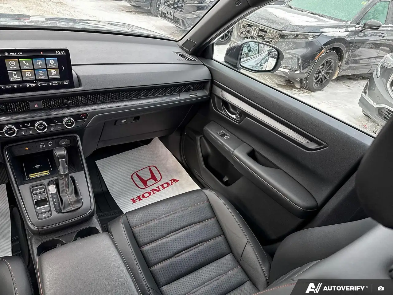 Honda CR-V снимка Honda CR-V
