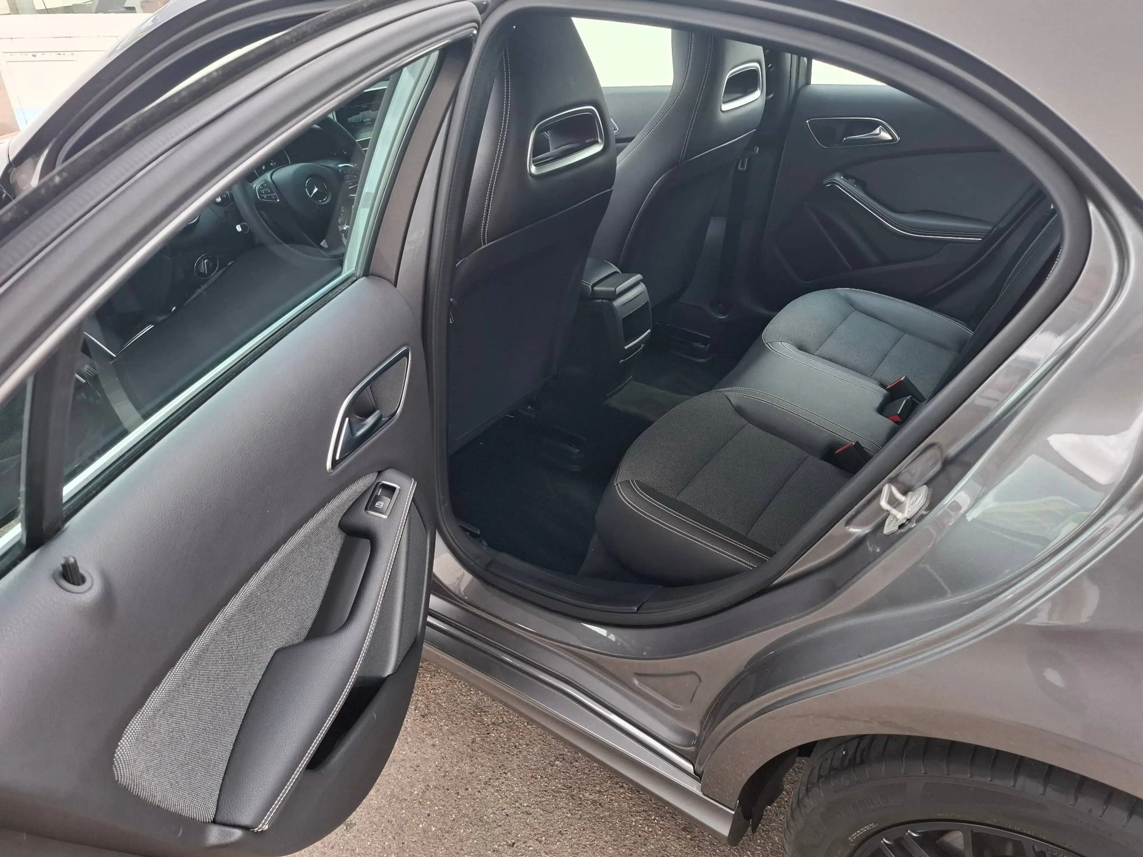 Mercedes-Benz A 180 A 180 BlueEfficiency (176.042) — photo 13
