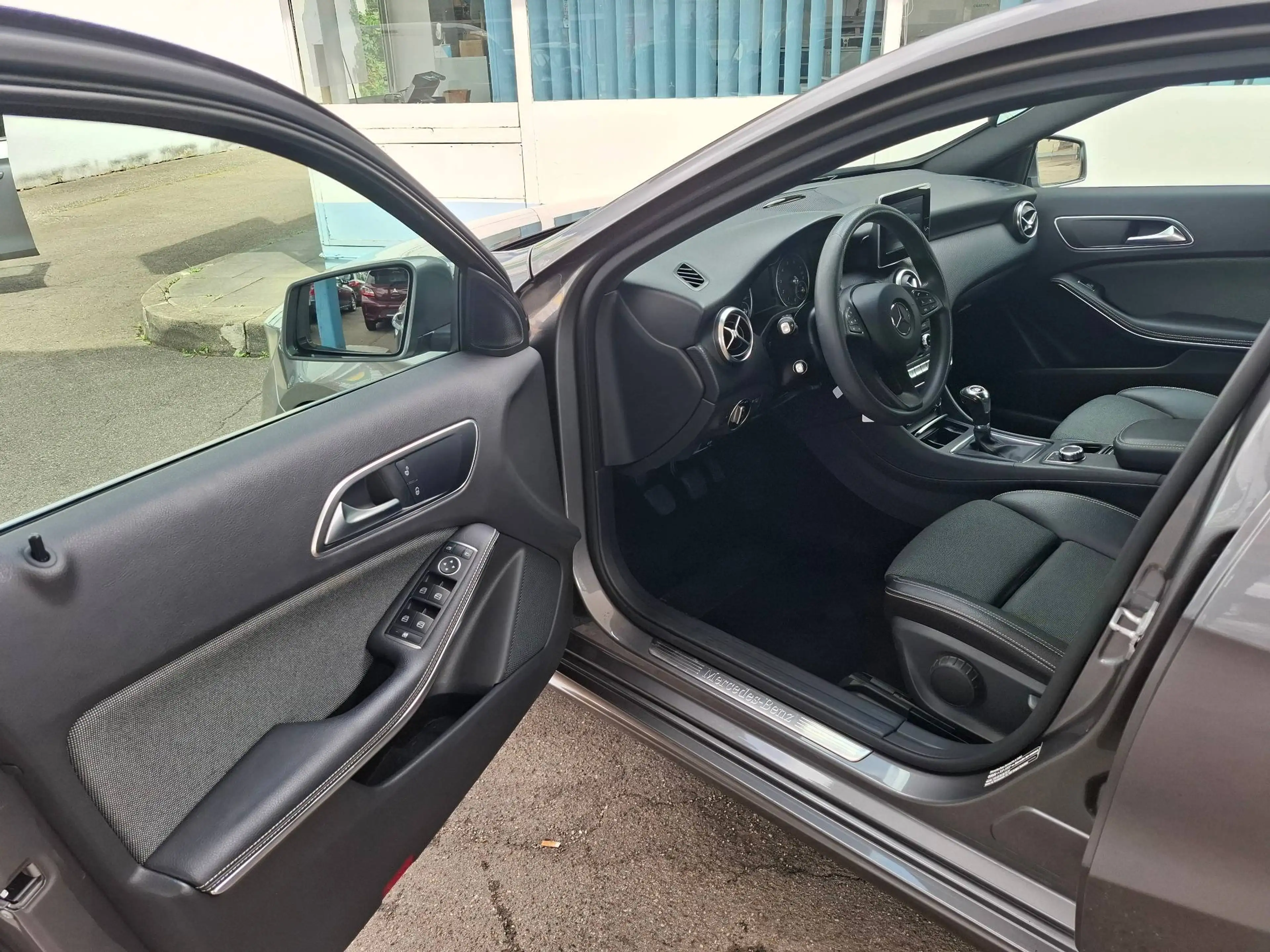 Mercedes-Benz A 180 A 180 BlueEfficiency (176.042) — photo 6