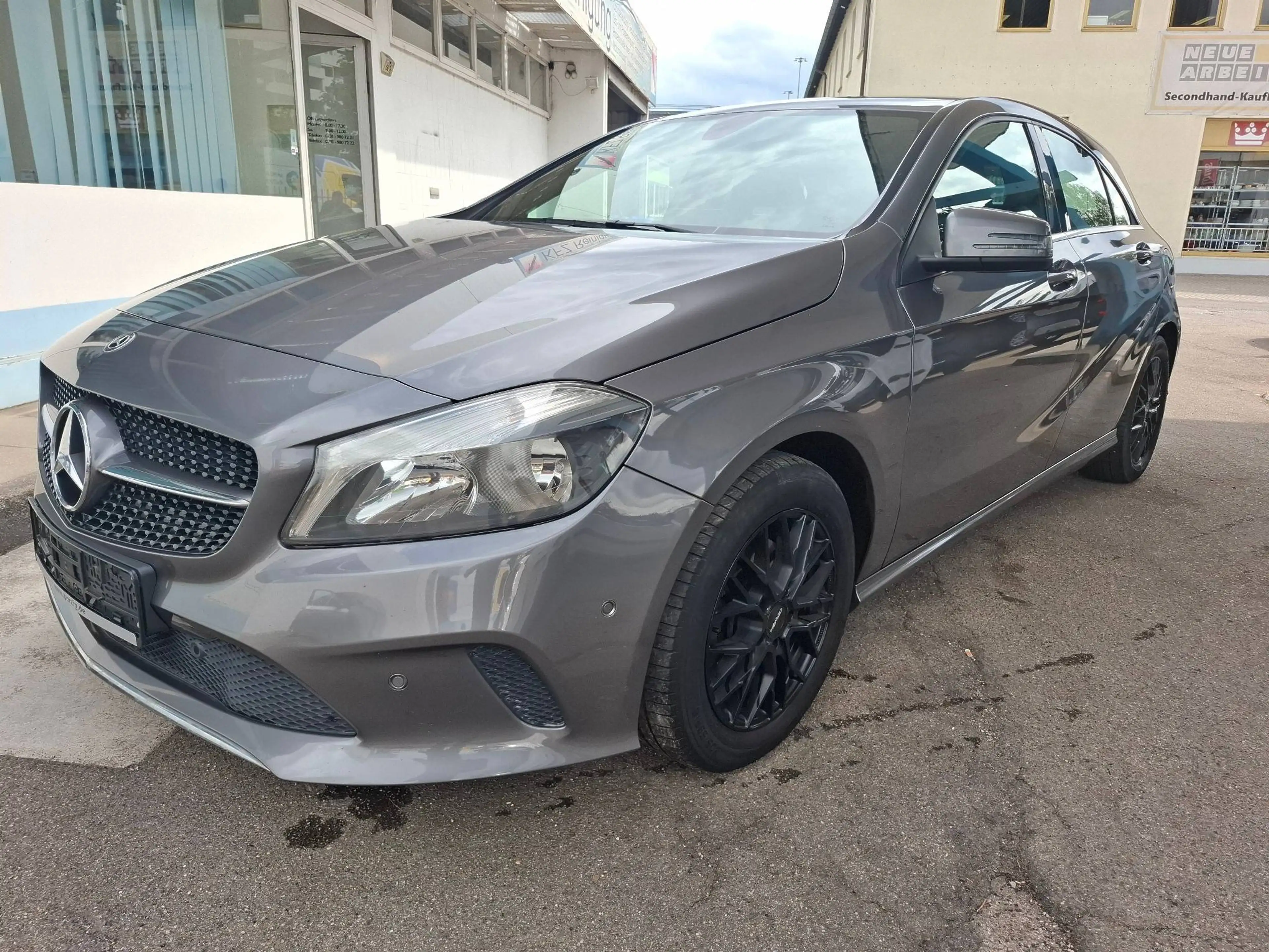 Mercedes-Benz A 180 A 180 BlueEfficiency (176.042)